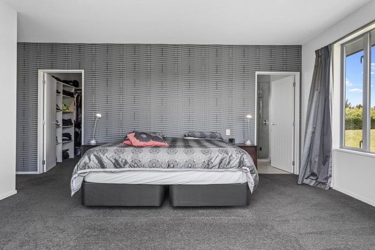 Photo of property in 61 Loburn Whiterock Road, Loburn, Rangiora, 7472