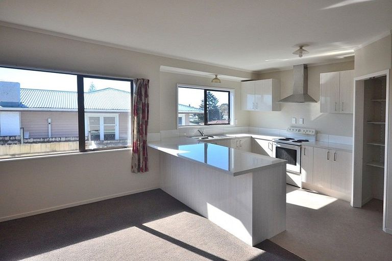 Photo of property in 8a Lincoln Terrace, Gate Pa, Tauranga, 3112
