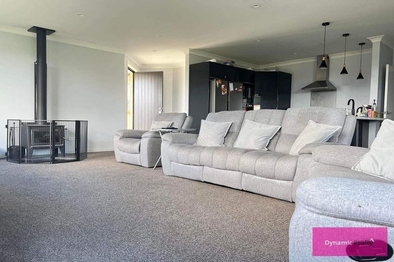 Photo of property in 15 George Street, Bulls, 4818