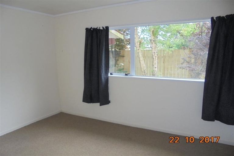 Photo of property in 2/30 Petherick Street, Taita, Lower Hutt, 5011