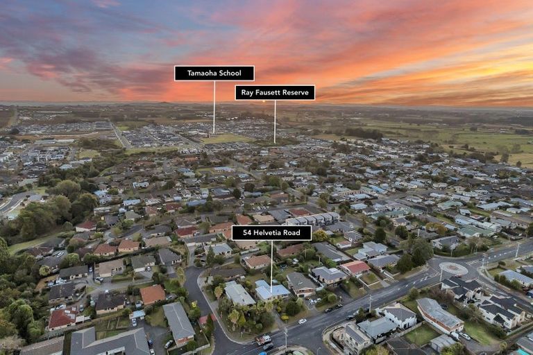 Photo of property in 54 Helvetia Road, Pukekohe, 2120