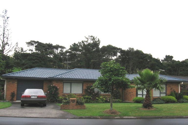 Photo of property in 2 Waimoko Glen, Swanson, Auckland, 0612