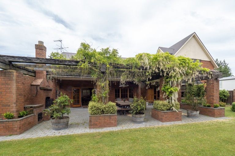 Photo of property in 55 South Park Road, Newland, Ashburton, 7772