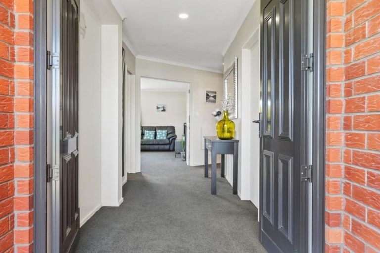 Photo of property in 17 Mccauley Street, Rolleston, 7614