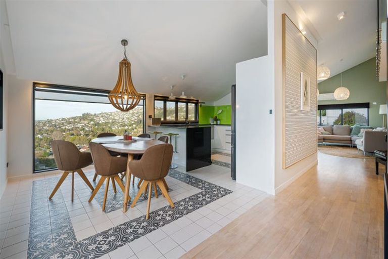 Photo of property in 21 Whareora Terrace, Cashmere, Christchurch, 8022