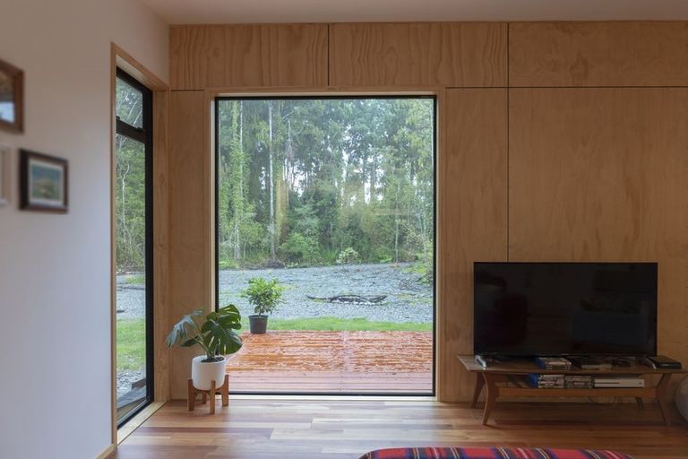 Photo of property in 1 Jackson Place, Kumara Junction, Hokitika, 7882