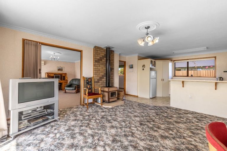 Photo of property in 105 Edinburgh Crescent, Waikiwi, Invercargill, 9810