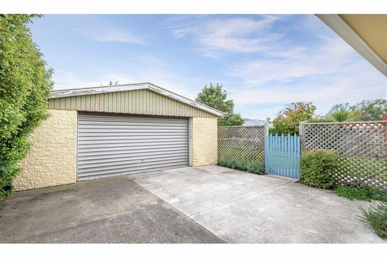 Photo of property in 30 Greenwood Close, Mairehau, Christchurch, 8013