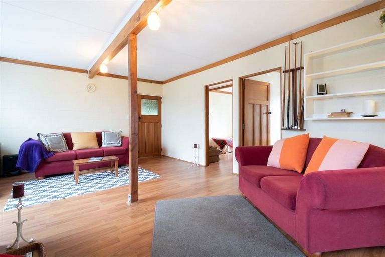 Photo of property in 141 Tawa Road, Kumeu, 0891