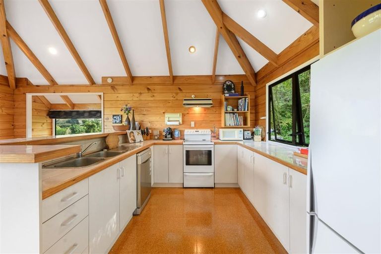 Photo of property in 44a Okareka Loop Road, Lake Okareka, Rotorua, 3076