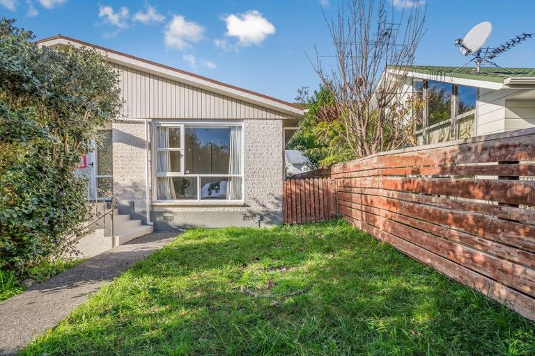 Photo of property in 288 Riverside Drive, Waterloo, Lower Hutt, 5011