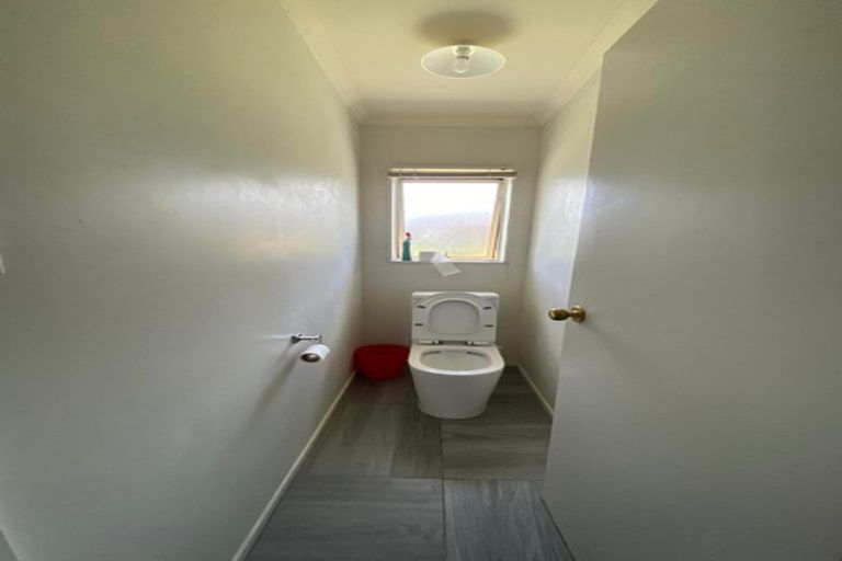 Photo of property in 14 Portrush Lane, Takanini, 2112