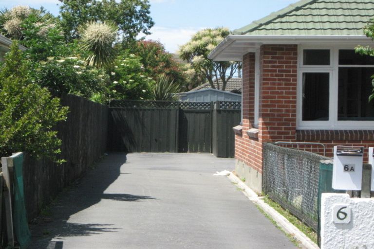 Photo of property in 6a Cargill Place, Richmond, Christchurch, 8013