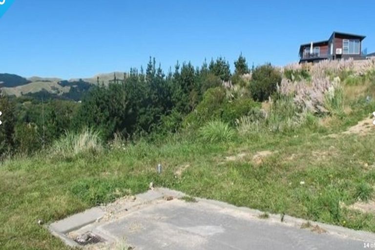 Photo of property in 150 Endeavour Drive, Whitby, Porirua, 5024