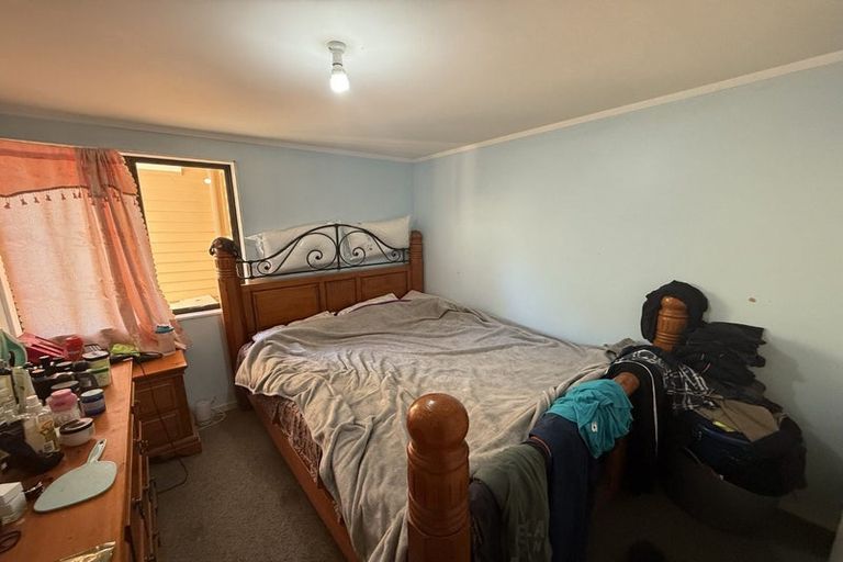 Photo of property in 2 Tomlin Place, Mangere East, Auckland, 2024