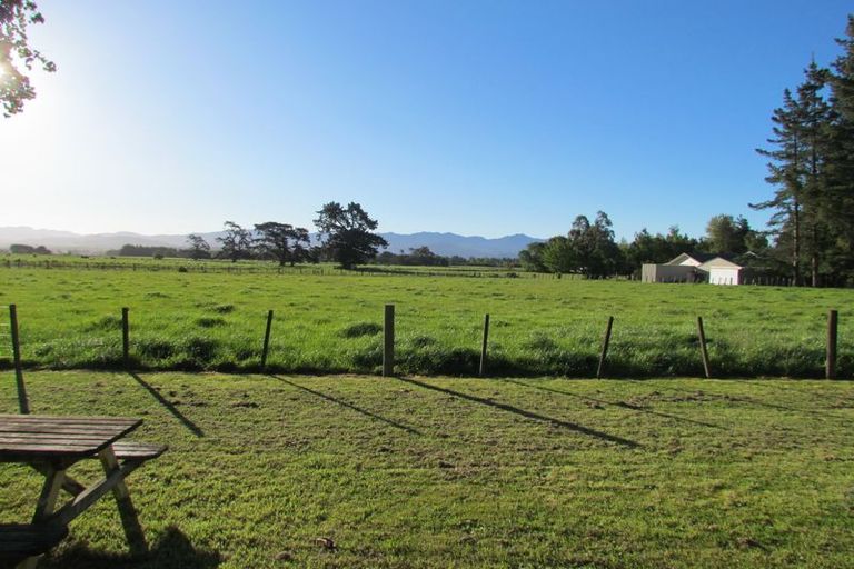 Photo of property in 38 Lennie Road, Opaki, 5871