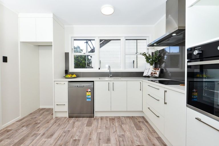 Photo of property in 52b Berkley Avenue, Hillcrest, Hamilton, 3216