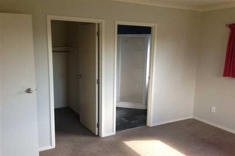 Photo of property in 18 Saxon Woods Drive, Rototuna North, Hamilton, 3210