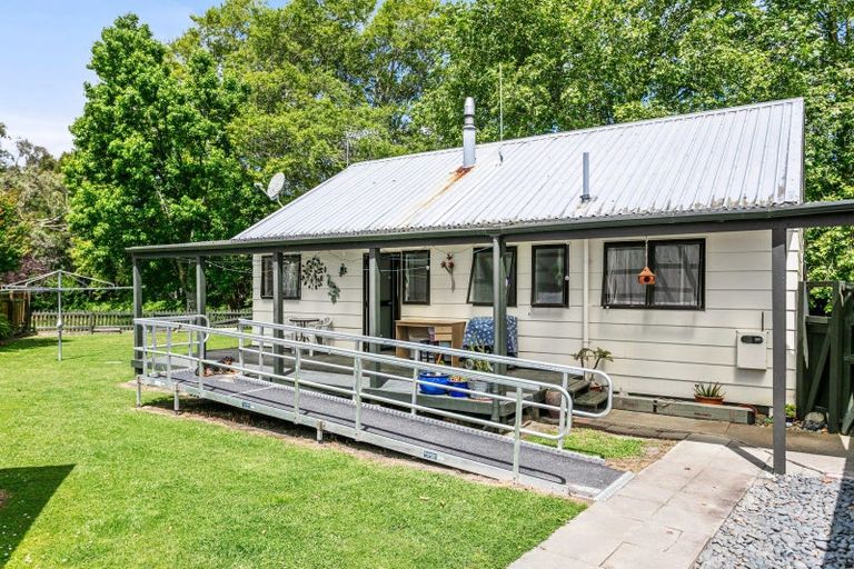 Photo of property in 10 U'ren Place, Riverdale, Gisborne, 4010