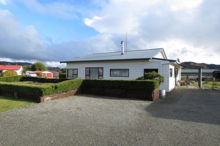 Photo of property in 32-34 Coal Street, Reefton, 7830