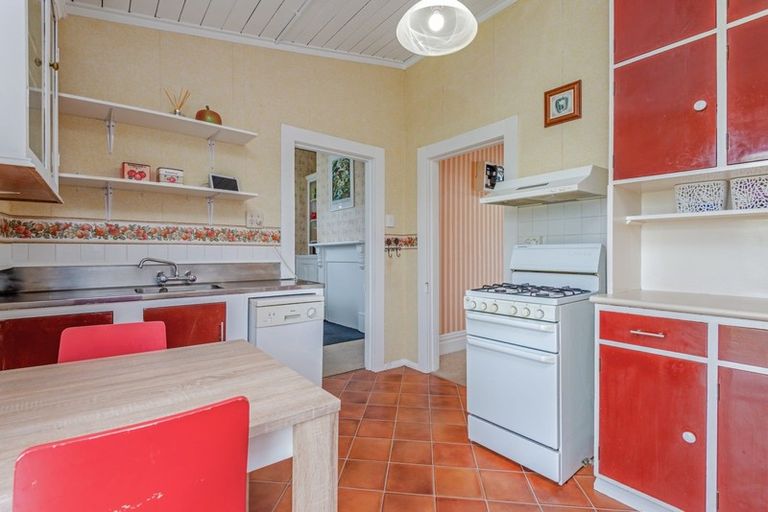 Photo of property in 162 Ruahine Street, Roslyn, Palmerston North, 4414