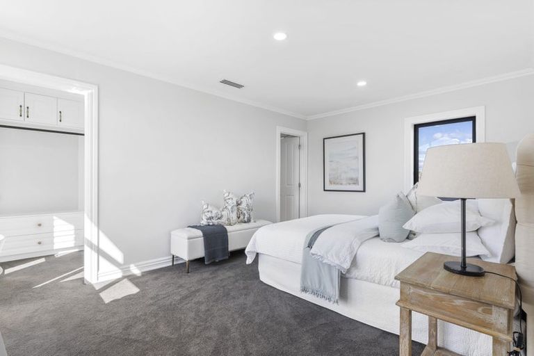 Photo of property in 10b Stratford Avenue, Milford, Auckland, 0620