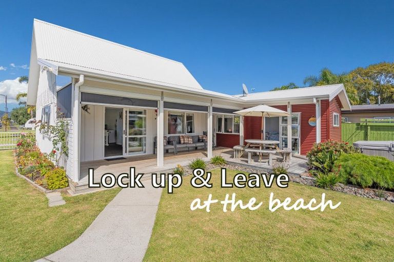 Photo of property in 24 Wells Place, Whitianga, 3510