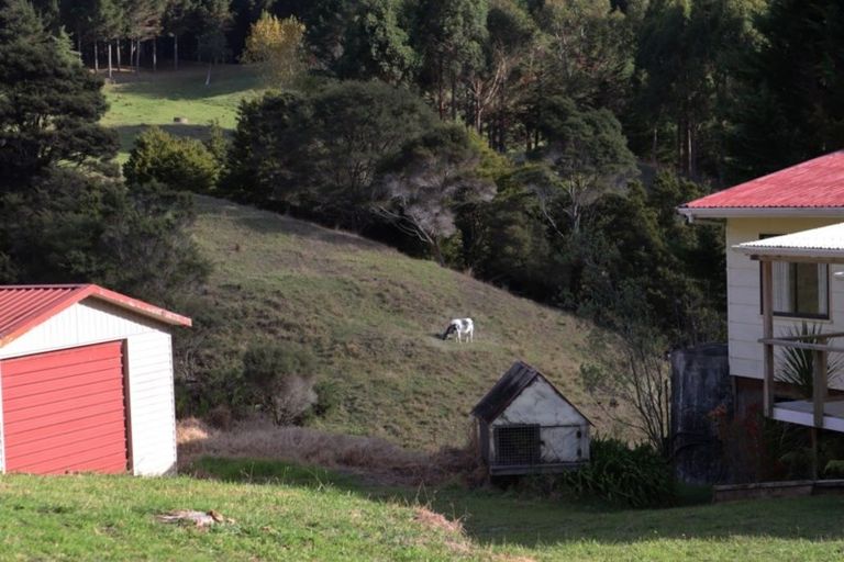 Photo of property in 96 Corlett Road, Tauhoa, Wellsford, 0973