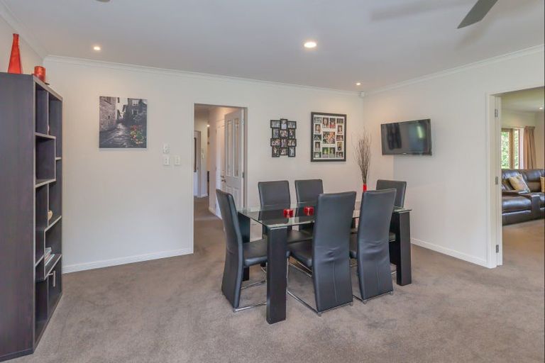 Photo of property in 64 Lea Grove, Levin, 5572