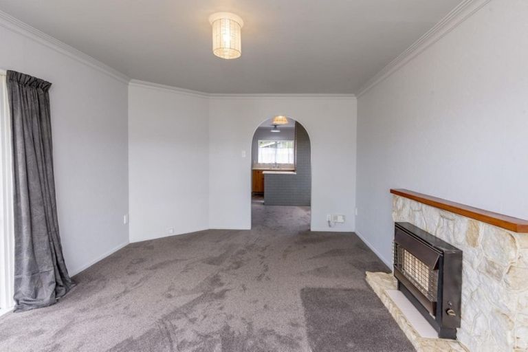 Photo of property in 23 Stirling Street, Levin, 5510
