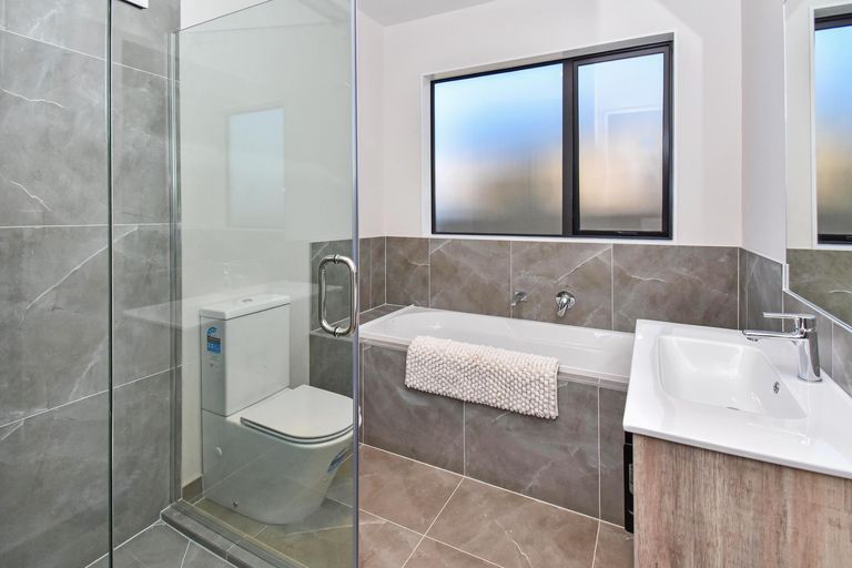 Photo of property in 47 Sunset Drive, Pukekohe, 2120