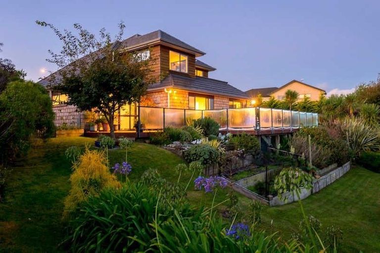 Photo of property in 62 The Drive, Paraparaumu Beach, Paraparaumu, 5032