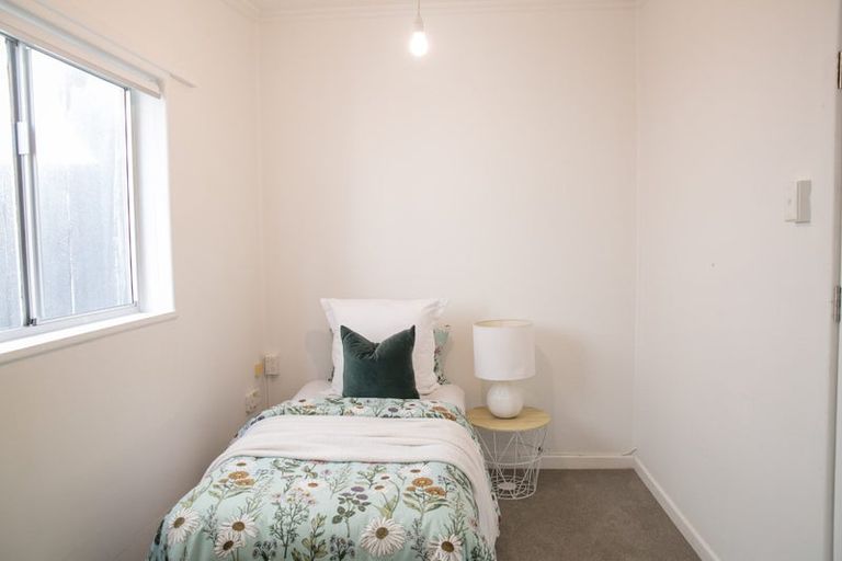Photo of property in 35 Barrow Street, Bluff, 9814