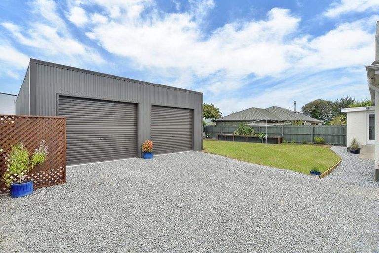 Photo of property in 150 West Belt, Rangiora, 7400