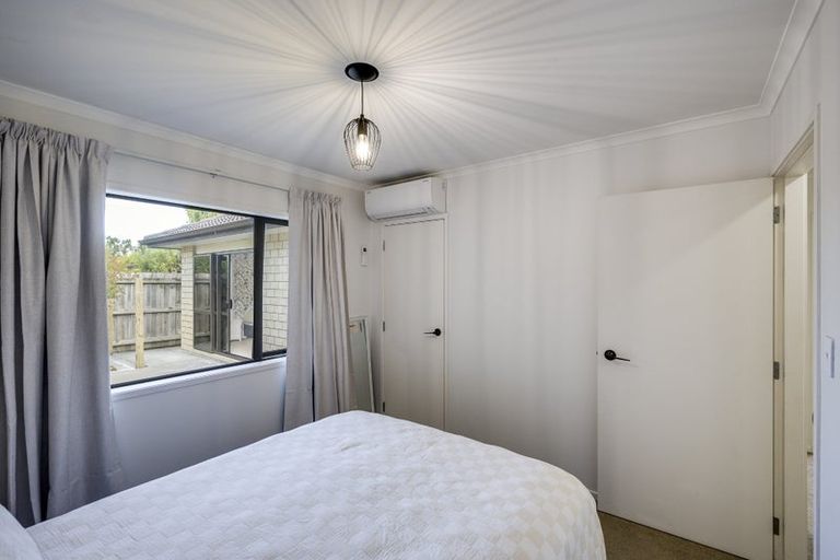 Photo of property in 3 Waitaha Place, Clive, 4102