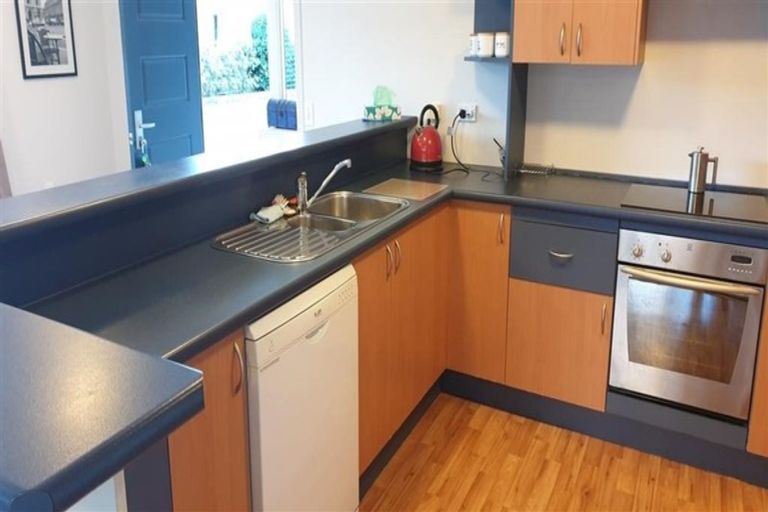 Photo of property in 2/23-31 Tenby Street, Wanaka, 9305