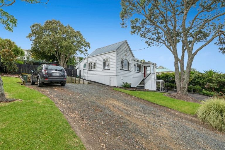 Photo of property in 3 Gow Street, Helensville, 0800