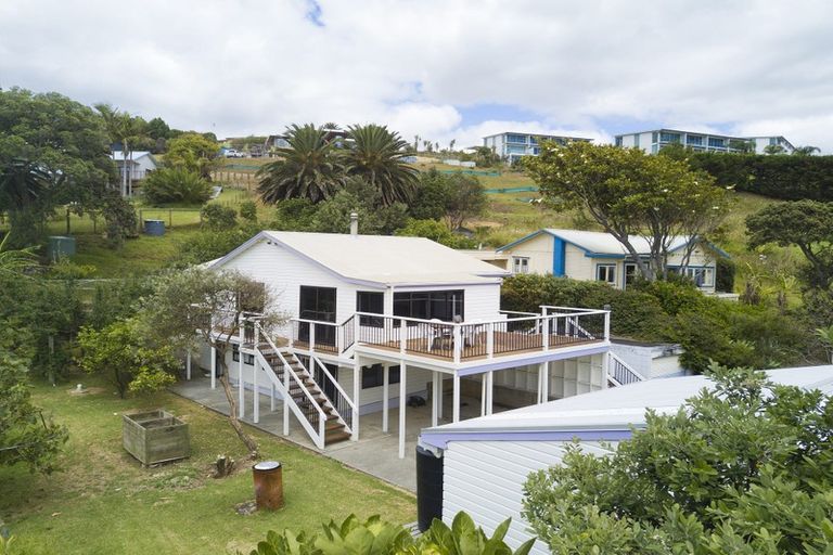 Photo of property in 380 State Highway 10, Cable Bay, 0420