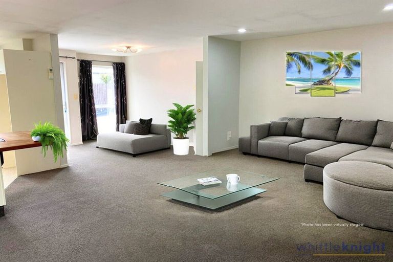 Photo of property in 292a Wainoni Road, Avondale, Christchurch, 8061