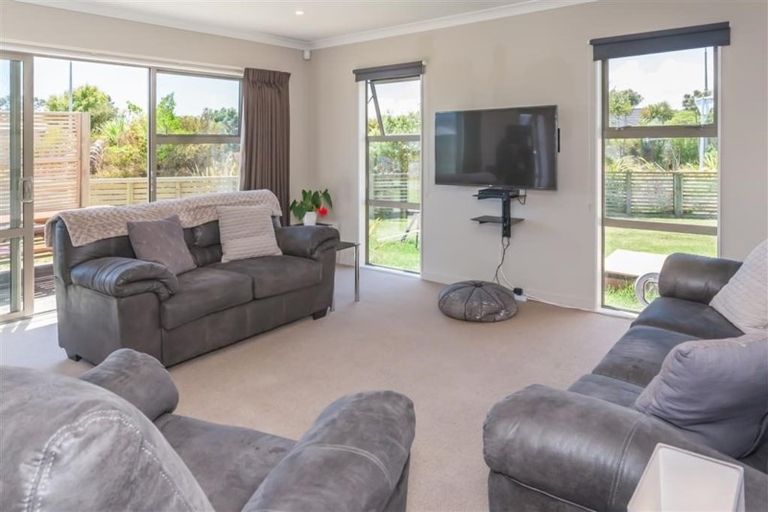 Photo of property in 4 Tamihana Street, Otaki, 5512