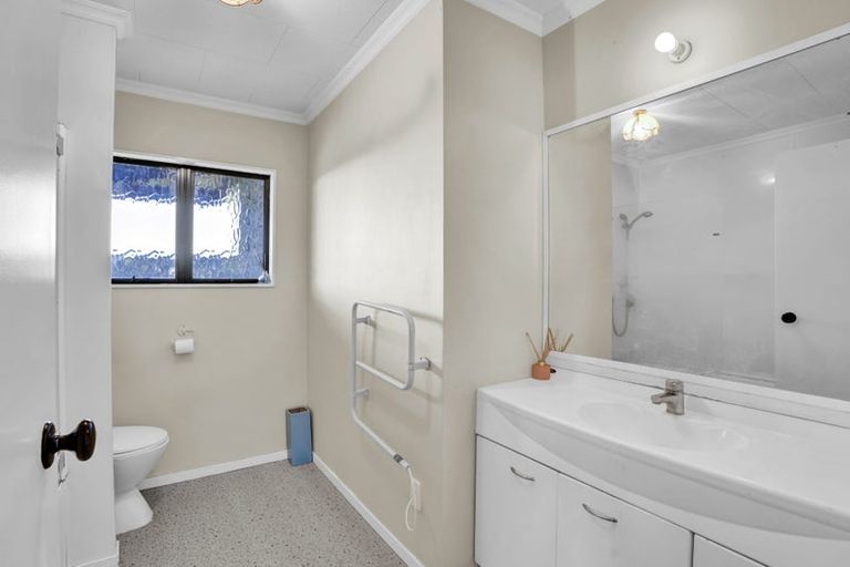 Photo of property in 15b Jade Place, Bell Block, New Plymouth, 4312