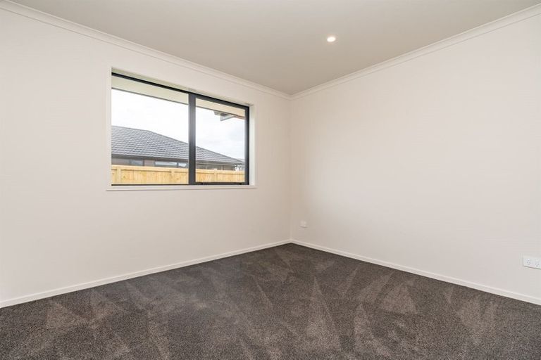 Photo of property in 34 Marram Place, Mangawhai Heads, Mangawhai, 0505