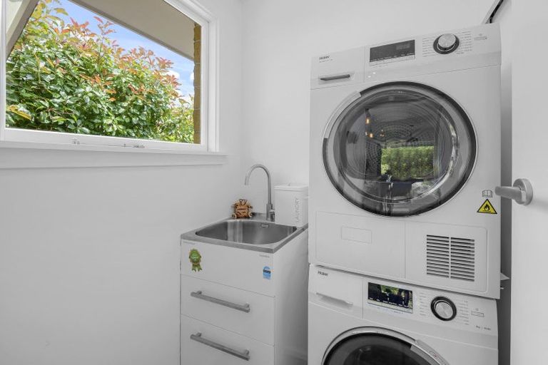 Photo of property in 29 Yardley Street, Avonhead, Christchurch, 8042