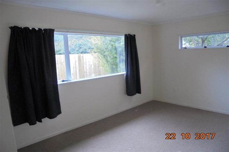 Photo of property in 2/30 Petherick Street, Taita, Lower Hutt, 5011