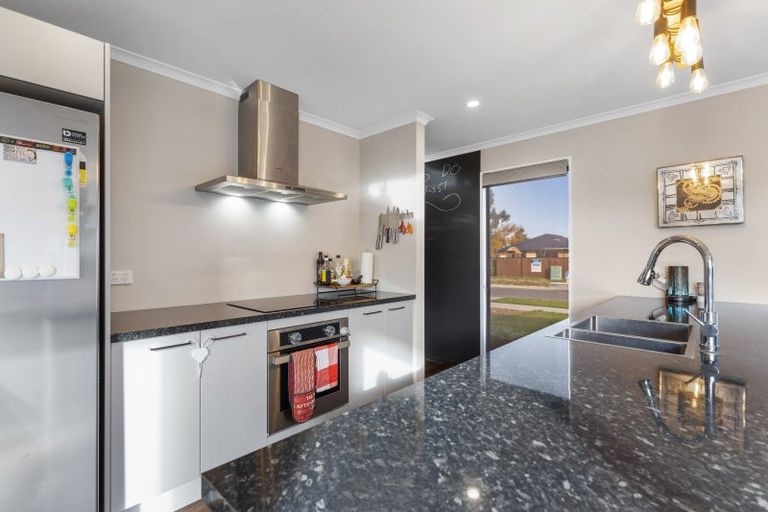 Photo of property in 16 Verdeco Boulevard, Lincoln, 7608