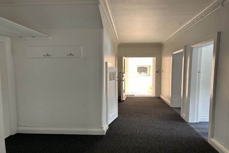 Photo of property in 1/121 Hill Street, Thorndon, Wellington, 6011