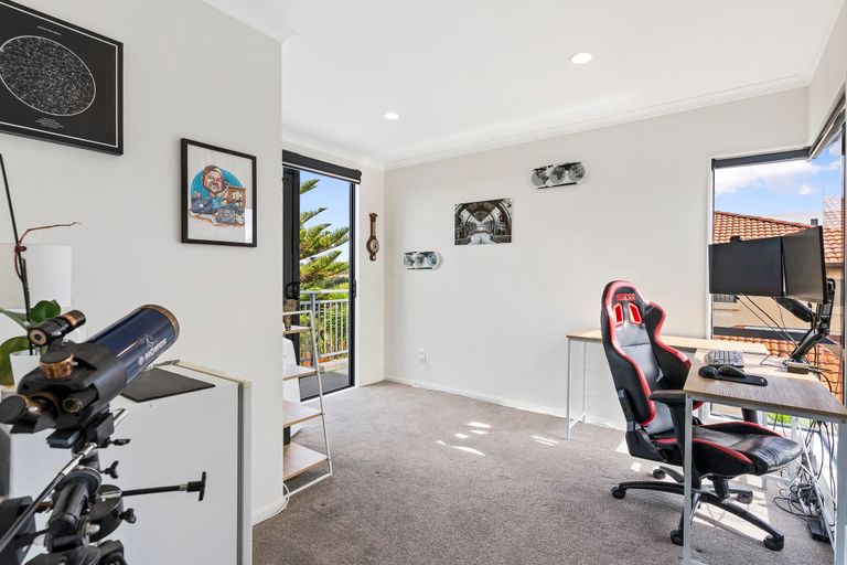 Photo of property in 36 Gold Street, Albany Heights, Auckland, 0632