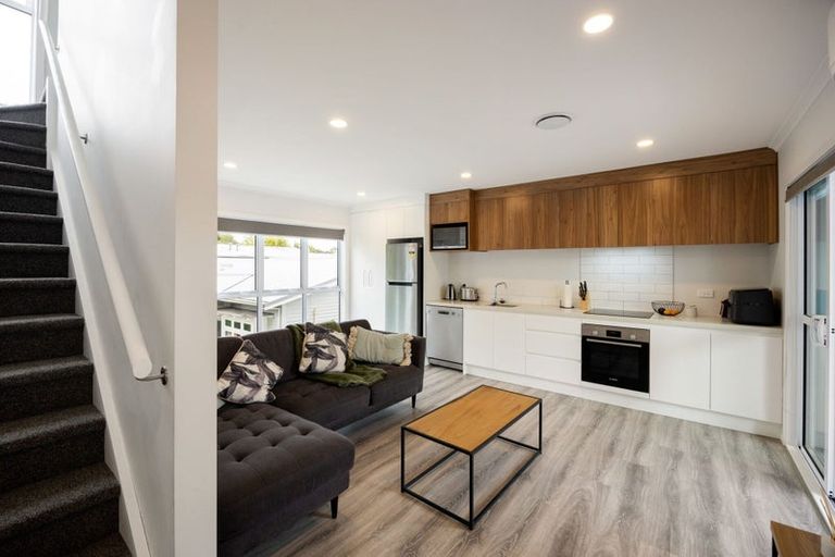 Photo of property in 2/10 Palmerston Street, Hamilton Central, Hamilton, 3204