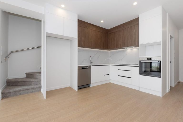 Photo of property in 31 Turret Lane, Hobsonville, Auckland, 0616