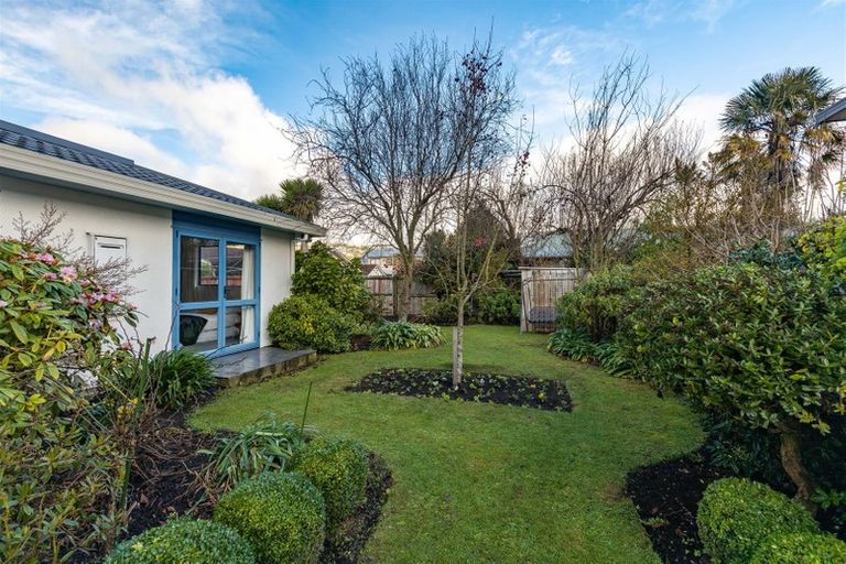 Photo of property in 58 Fisher Avenue, Beckenham, Christchurch, 8023